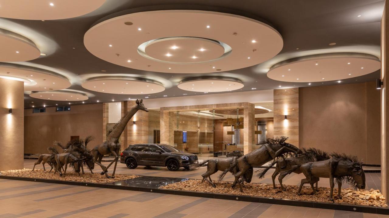 Emara Ole-Sereni-Nairobi Park View Bagian luar foto