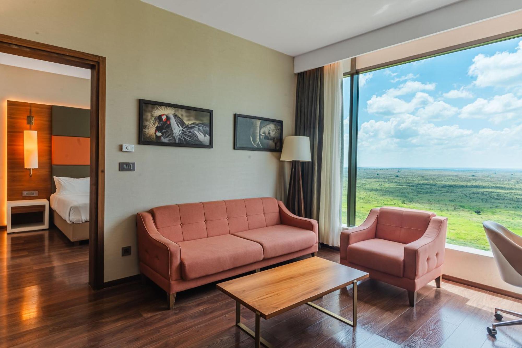 Emara Ole-Sereni-Nairobi Park View Bagian luar foto
